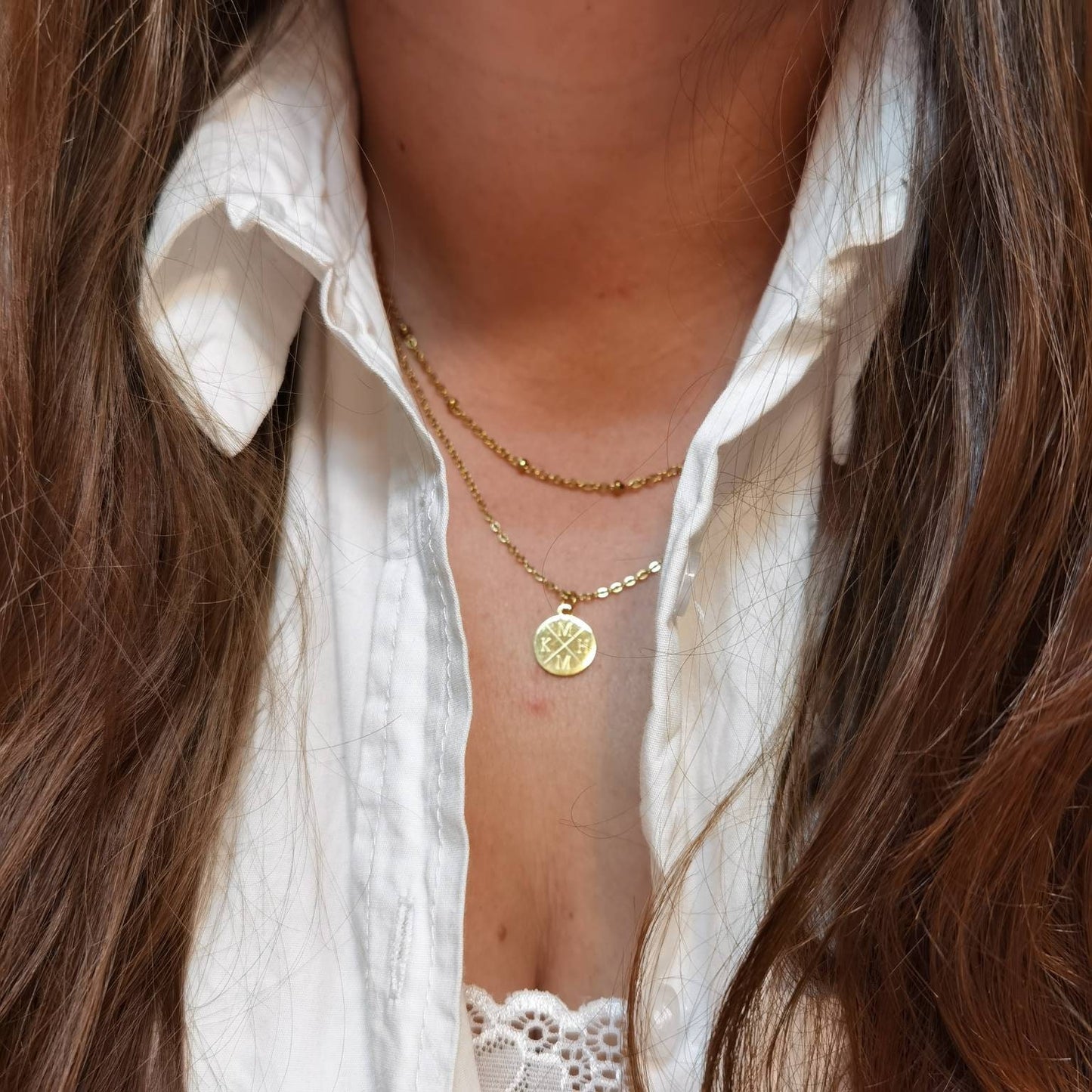 Mehrreihige, personalisierte Plättchen Kette in Gold,Silber & Rosé aus Edelstahl, Halskette Gold mit Buchstaben Gravur, Namenskette Geschenk