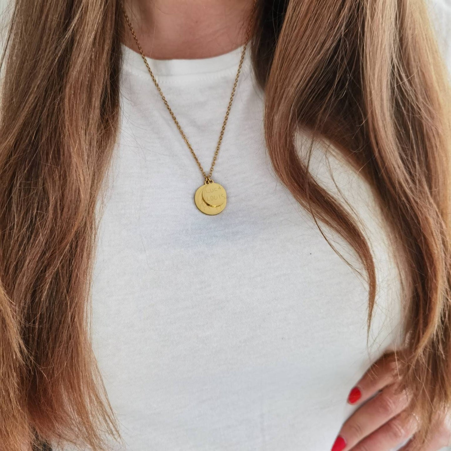 Personalisierte Kette mit gravierter Kinderzeichnung, Gravur Plättchen in Gold, Silber oder Rosé, personalisiertes Geschenk Mama