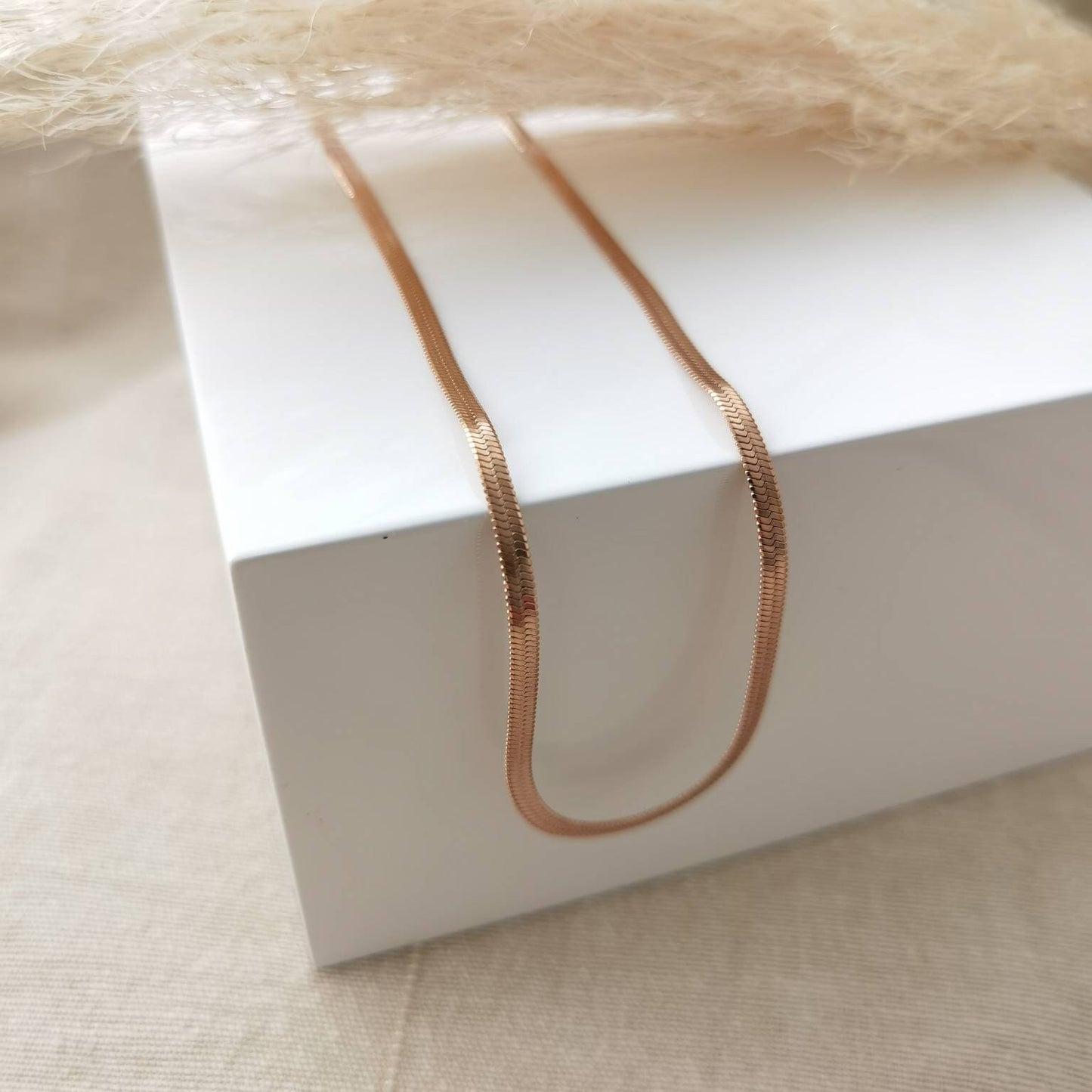 Schlangen Kette aus Edelstahl in Silber, Gold oder Rosegold, feine Basic Kette zum kombinieren, Muttertagsgeschenk, Geschenk für Frauen