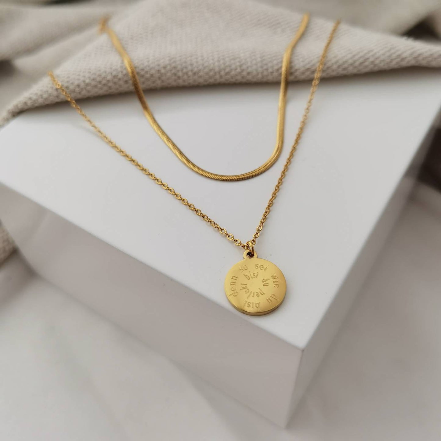 Set aus 2 Ketten, Gravur Plättchen Kette, Schlangen Halskette, Personalisiertes Geschenk, Namenskette, Buchstabenkette