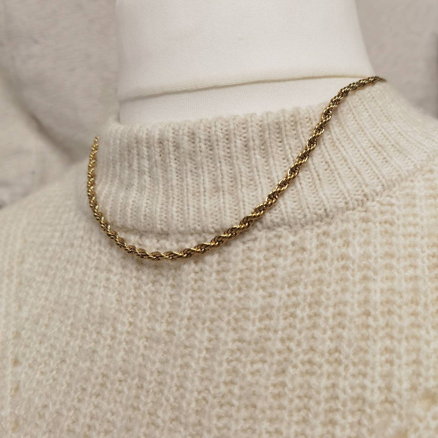 Kordelkette in Gold oder Silber aus Edelstahl,Kordel Halskette 4mm dick,gedrehte Kette,Geschenk für Frauen,Damen Schmuck,Personalisierbar