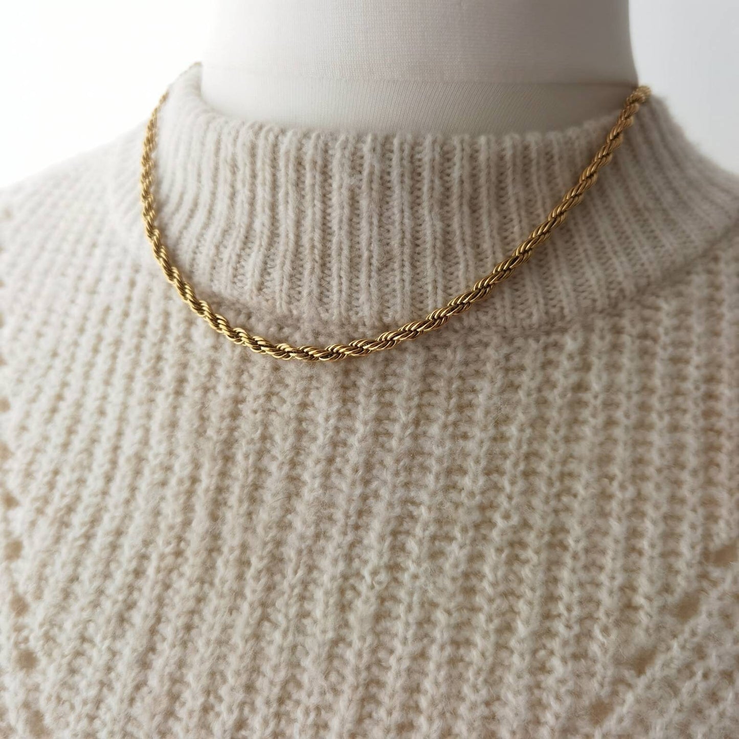 Kordelkette in Gold oder Silber aus Edelstahl,Kordel Halskette 4mm dick,gedrehte Kette,Geschenk für Frauen,Damen Schmuck,Personalisierbar
