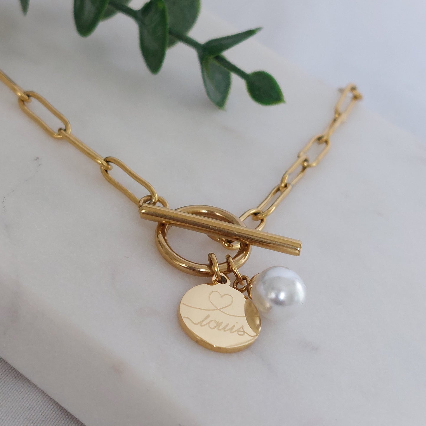Grobe Gliederkette mit Knebelverschluss, Perle oder personalisiertem Plättchen in Gold oder Silber aus Edelstahl, Geschenk personalisiert