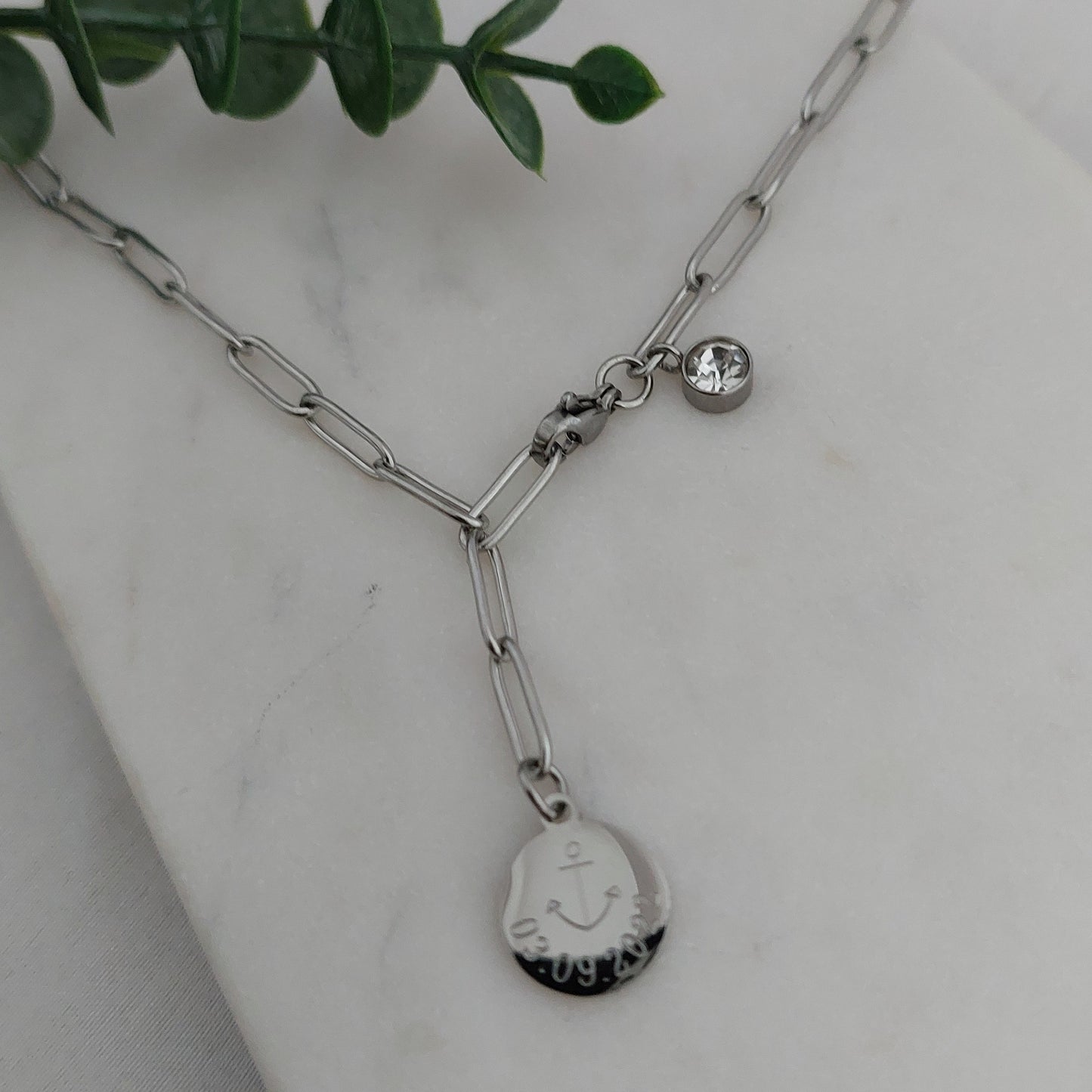 Personalisierte Halskette Gold, Silber, Rosé/Gravur Plättchen/Geburtsstein/Geburtsblumenkette/Namenskette/Buchstabenkette/Geschenk Frauen
