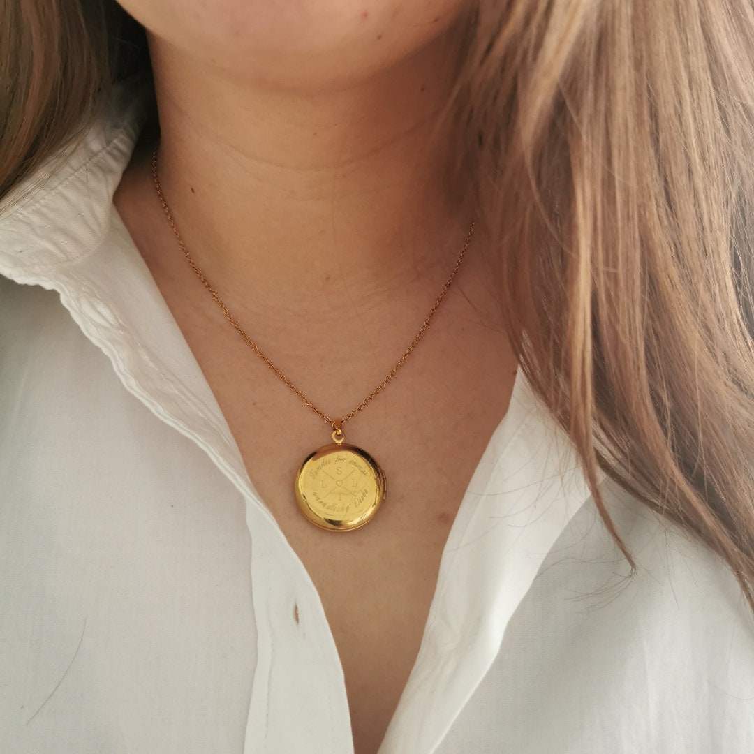 Amulett Kette mit Gravur zum öffnen für Fotos in Silber, Rosé oder Gold aus Edelstahl. Medaillon aufklappbar 25mm, Geschenk personalisiert