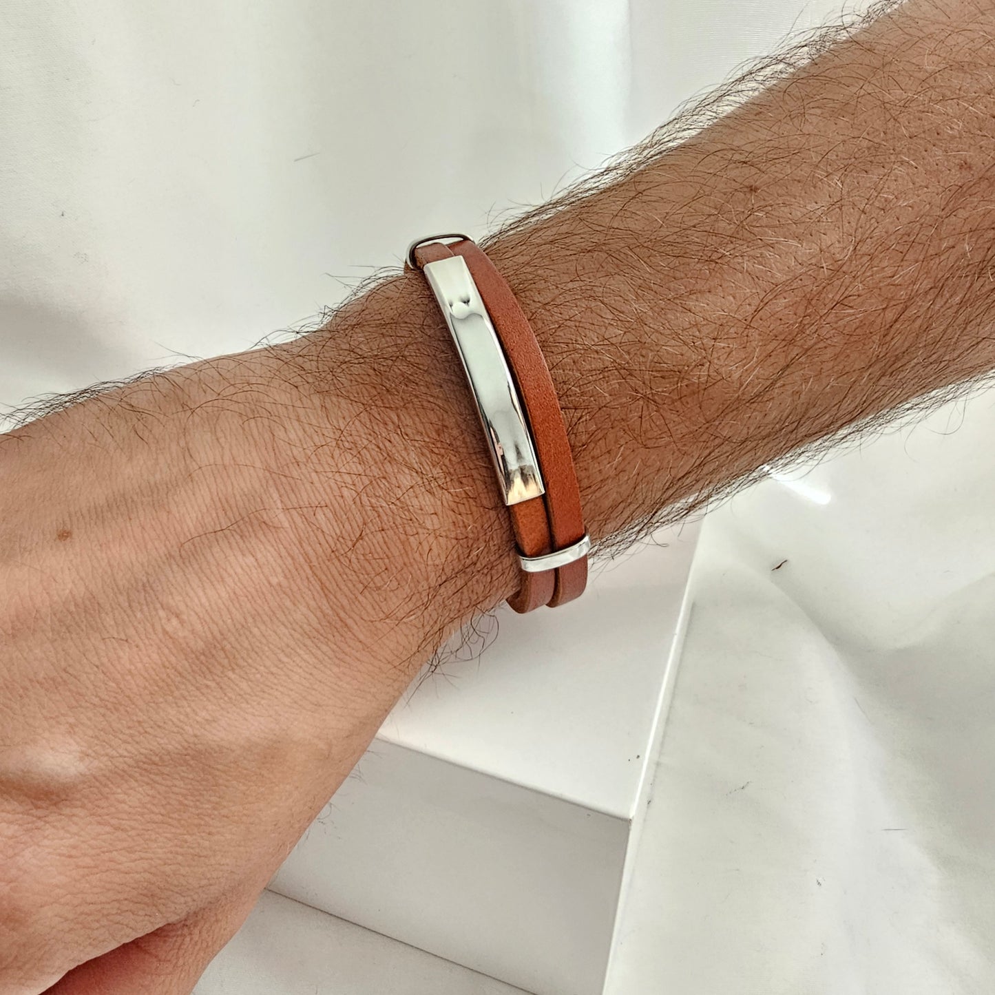 Personalisiertes Männer Armband,Herren Armband Leder+Edelstahl ,Gravur Armband,Herren Armband mit Gravur,Geschenk für Papa,Vatertagsgeschenk