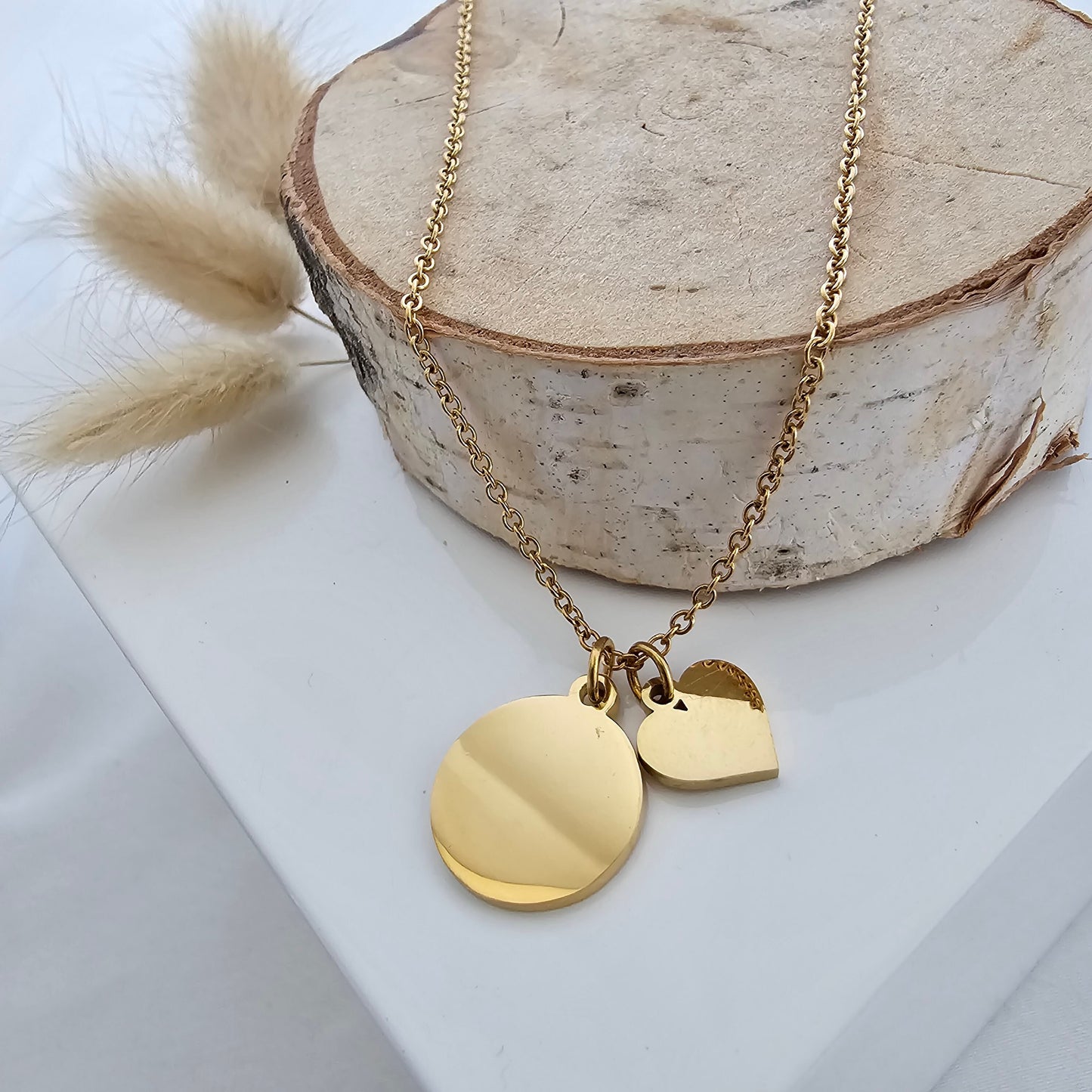 Personalisierte Herz Kette mit Gravur Plättchen Anhänger in Gold, Silber, Rosé, Buchstaben Kette gold, personalisiertes Geschenk Mama