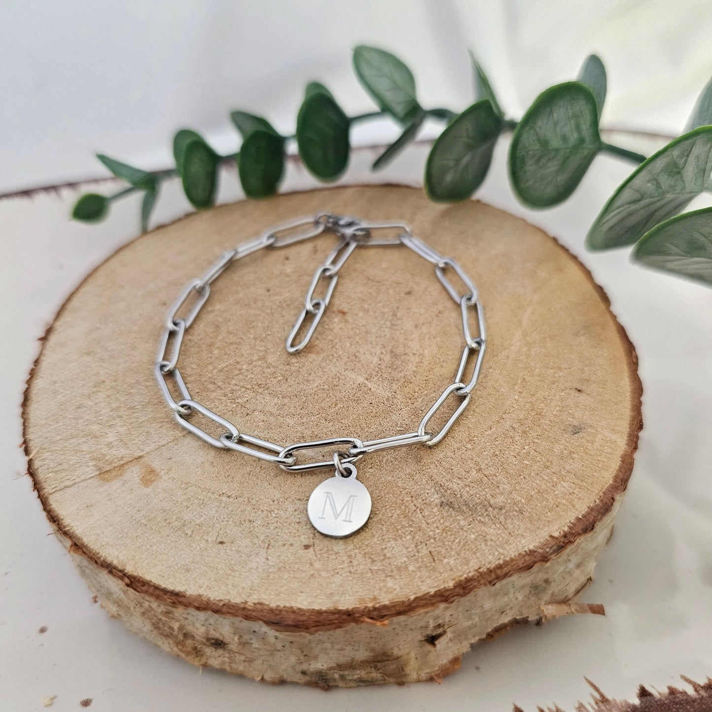 Personalisiertes Armband mit Gravur Plättchen in Silber, Gold und Rosé, grobes Armkette mit Buchstaben Anhänger, personalisiertes Geschenk