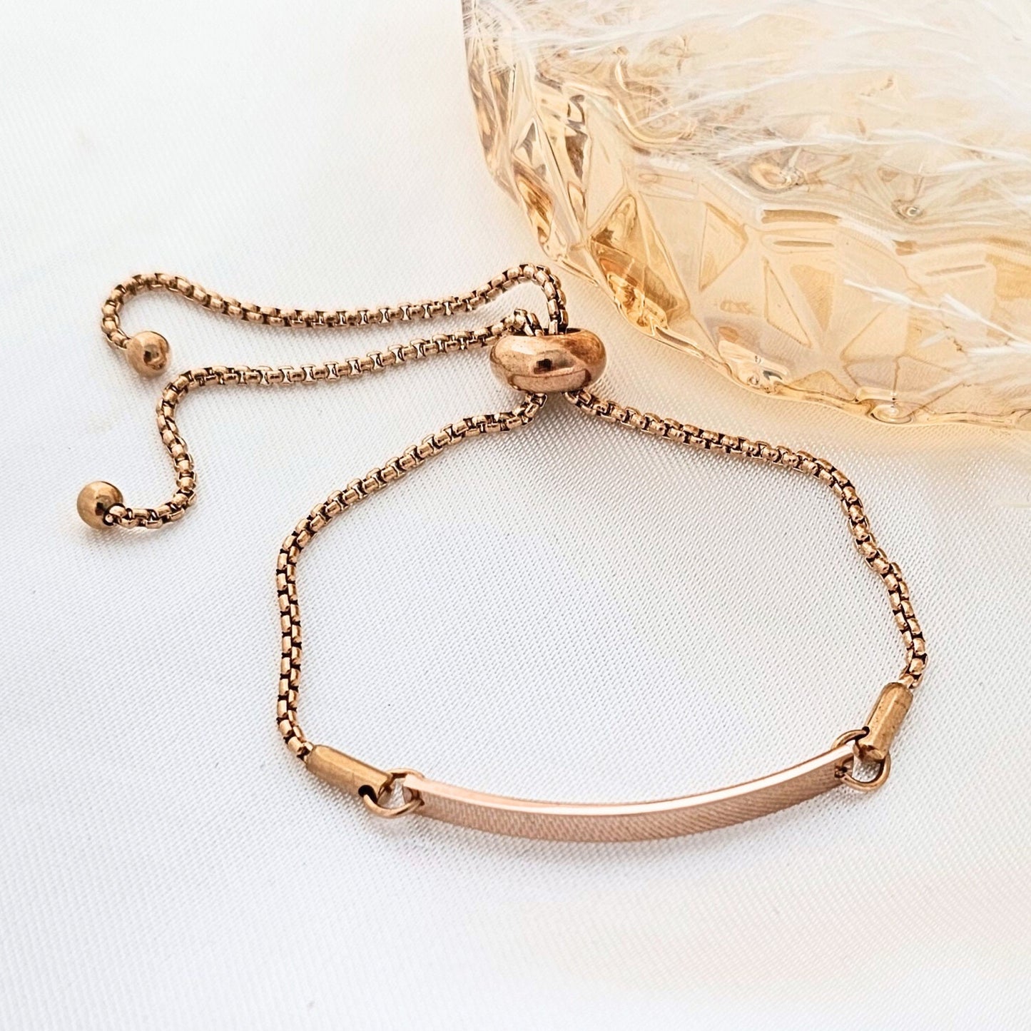 Personalisiertes Edelstahl Armband mit Schiebeverschluss, filigranes Gravur Armband, personalisiertes Weihnachtsgeschenk, Geschenk für sie