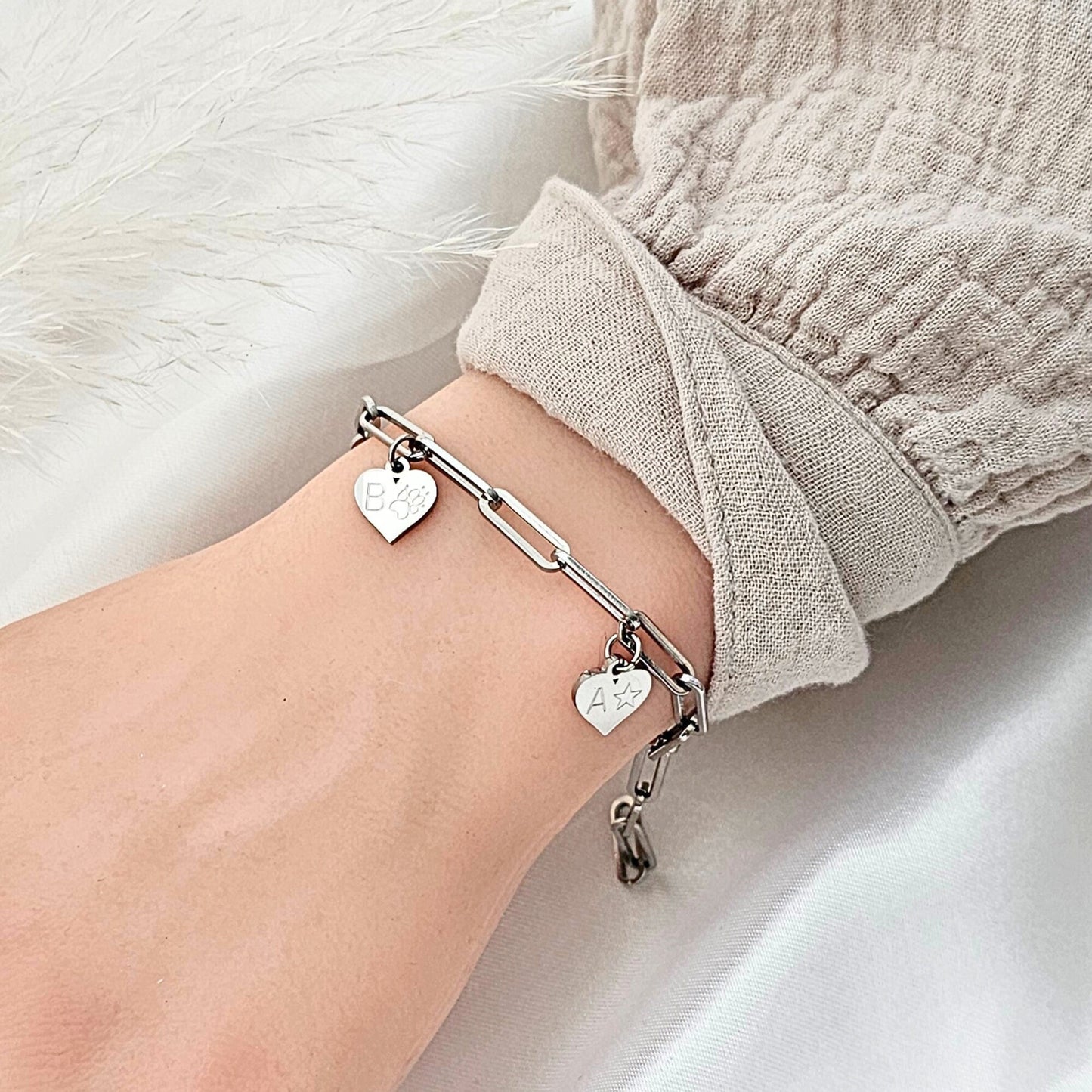 Herz Armband personalisiert in Gold, Silber, Rosé | gobes Armband mit Gravur Anhängern | personalisierte Geschenke | chunky Armband
