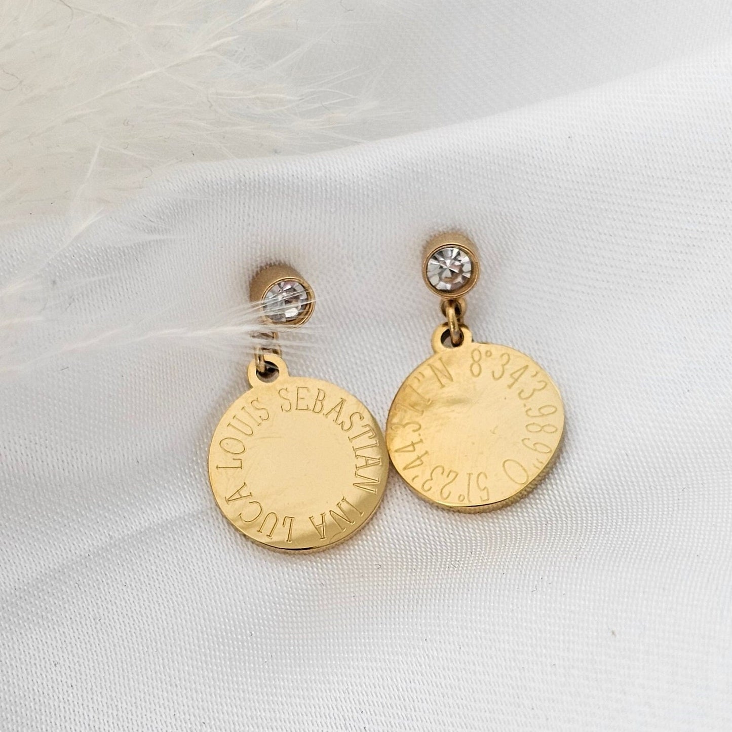 Zirkonia Ohrstecker personalisiert mit Gravur Plättchen Anhänger Gold, Silber | personalisierte Geschenke | Damen Schmuck | wasserfest