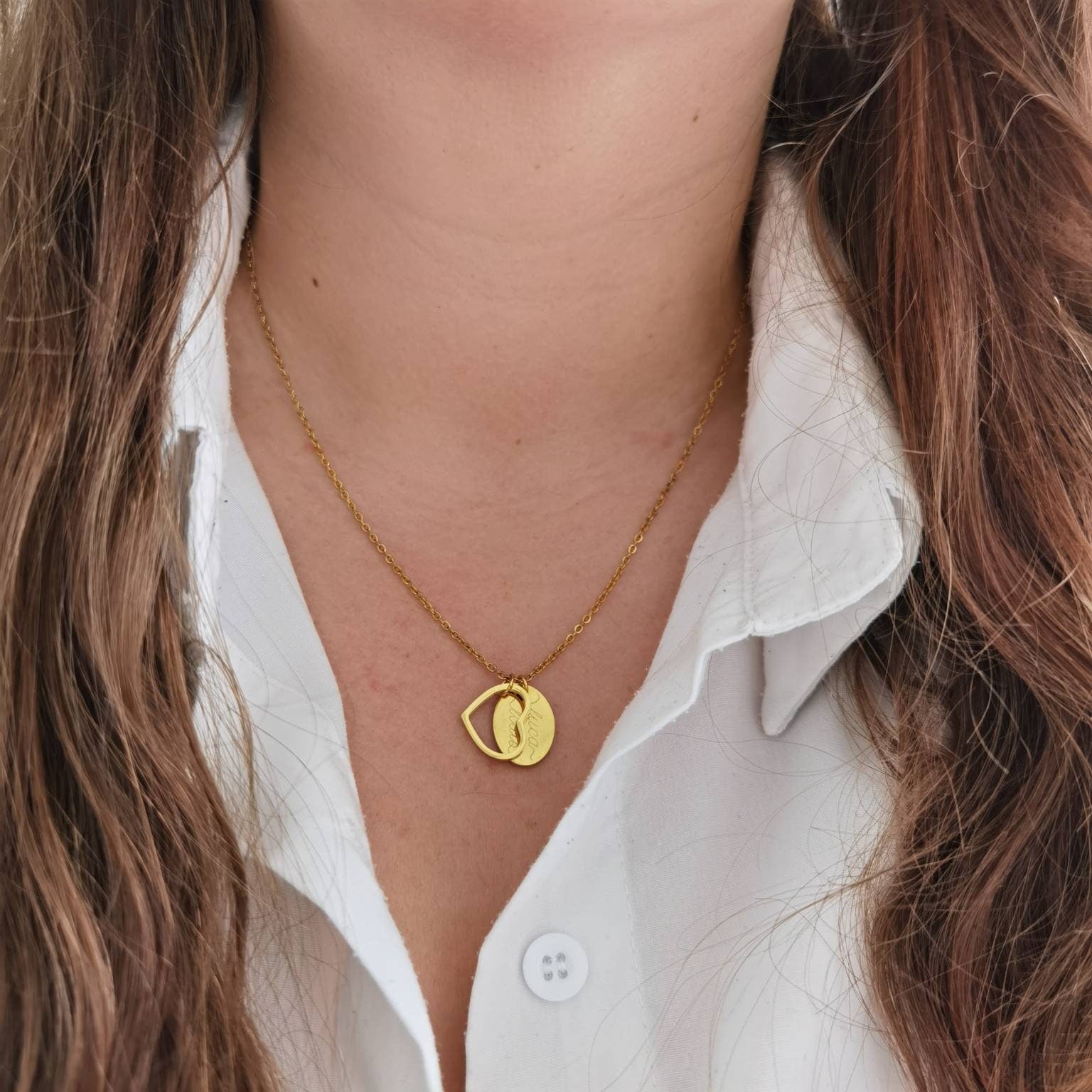 Herz Kette mit ovalem Gravur Plättchen personalisiert in Gold,Silber,Rosé|Personalisierte Geburtsblumen Kette|Weihnachtsgeschenk Frau