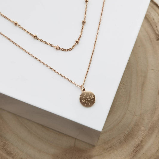 Mehrreihige, personalisierte Plättchen Kette in Gold,Silber & Rosé aus Edelstahl, Halskette Gold mit Buchstaben Gravur, Namenskette Geschenk