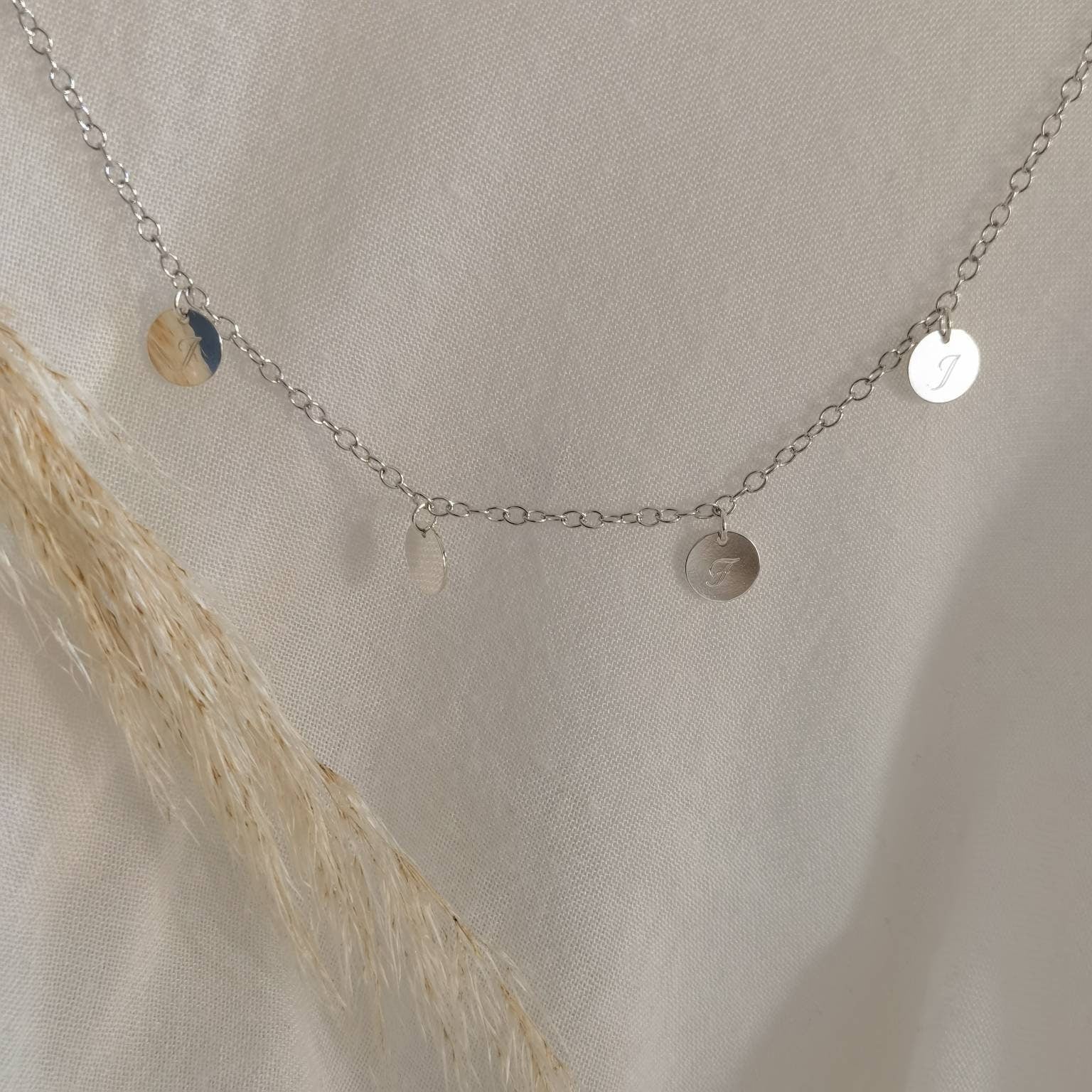 Personalisierte Familienkette aus 925 Silber, Namenskette mit Anhängern, Gravur Plättchen 10 mm, Gold Silber Rosé, Geschenk Mama