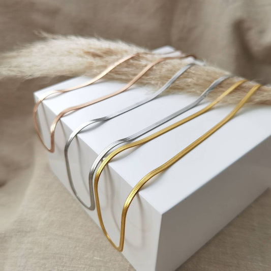 Schlangen Kette aus Edelstahl in Silber, Gold oder Rosegold, feine Basic Kette zum kombinieren, Muttertagsgeschenk, Geschenk für Frauen