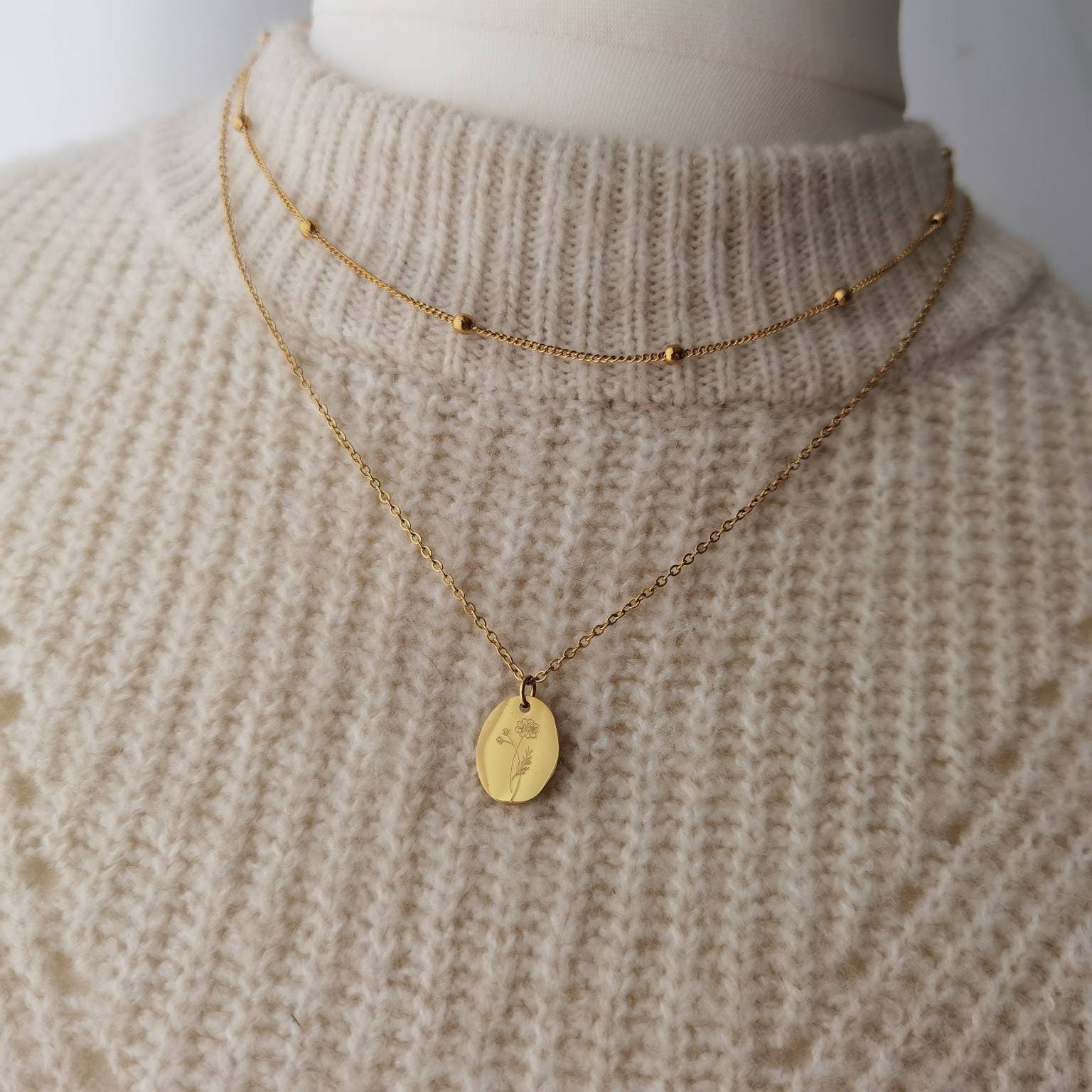 Mehrreihige, personalisierte Plättchen Kette in Gold & Silber aus Edelstahl, Halskette mit ovalem Gravurplättchen, personalisiertes Geschenk