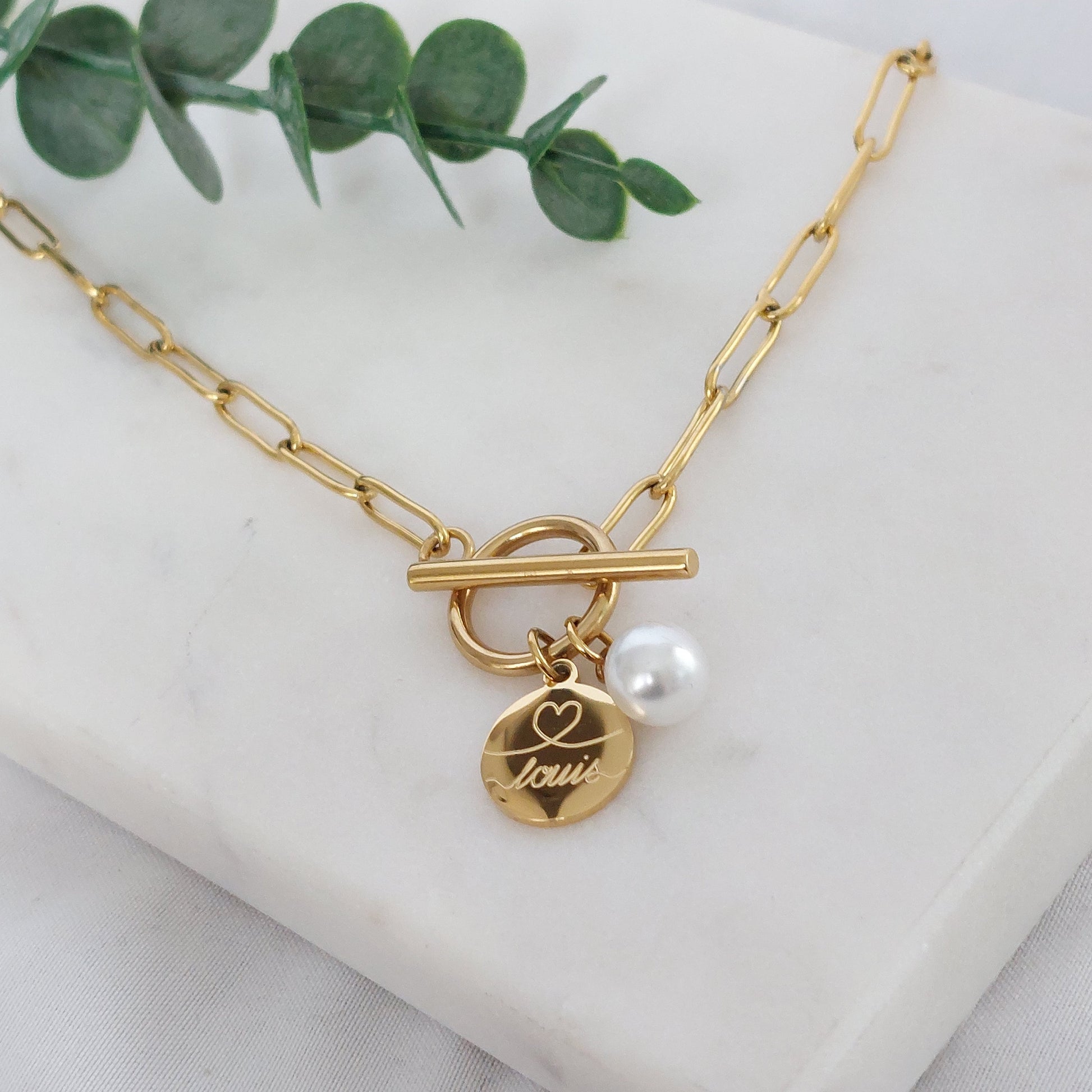 Grobe Gliederkette mit Knebelverschluss, Perle oder personalisiertem Plättchen in Gold oder Silber aus Edelstahl, Geschenk personalisiert