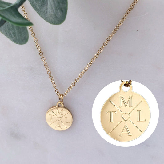 Personalisierte Halskette in Gold, Silber, Rosé mit 12mm Gravur Anhänger, Namenskette, Buchstaben Plättchen, Personalisiertes Geschenk Frau