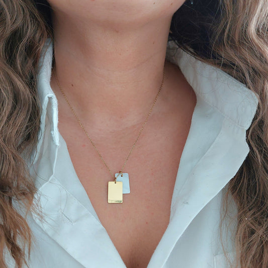 Personalisierte Kette mit Perlmutt Anhänger, Gravur Kette mit Namen/Buchstaben, personalisiertes Geschenk für Mama, Schwester, Freundin