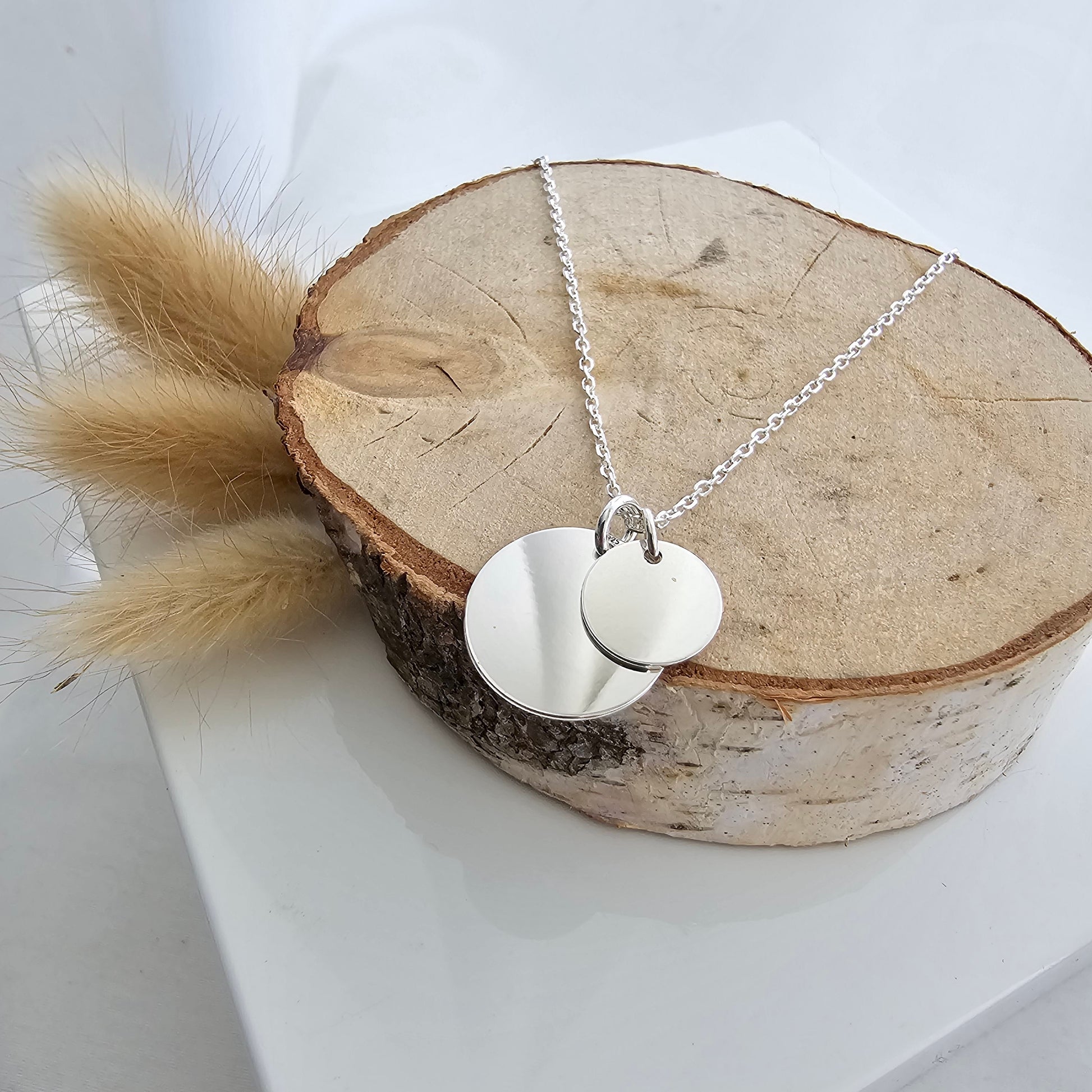 Personalisierte Kette mit 15mm & 10mm Gravur Plättchen Anhänger in Gold, Silber, Rosé, Buchstaben Kette gold, personalisiertes Geschenk Mama