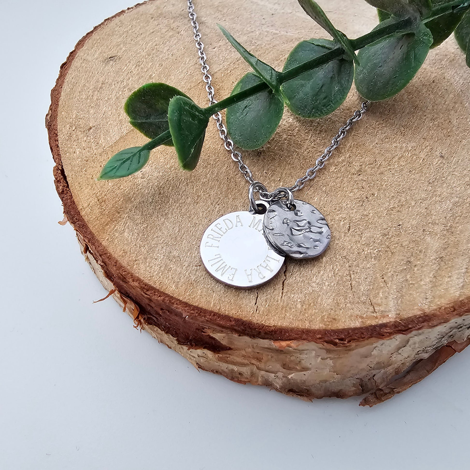 Halskette mit 12mm Gravur Plättchen| 10mm Strucktur Plättchen in Gold & Silber| Namenskette| Kette mit Buchstabe| personalisiertes Geschenk