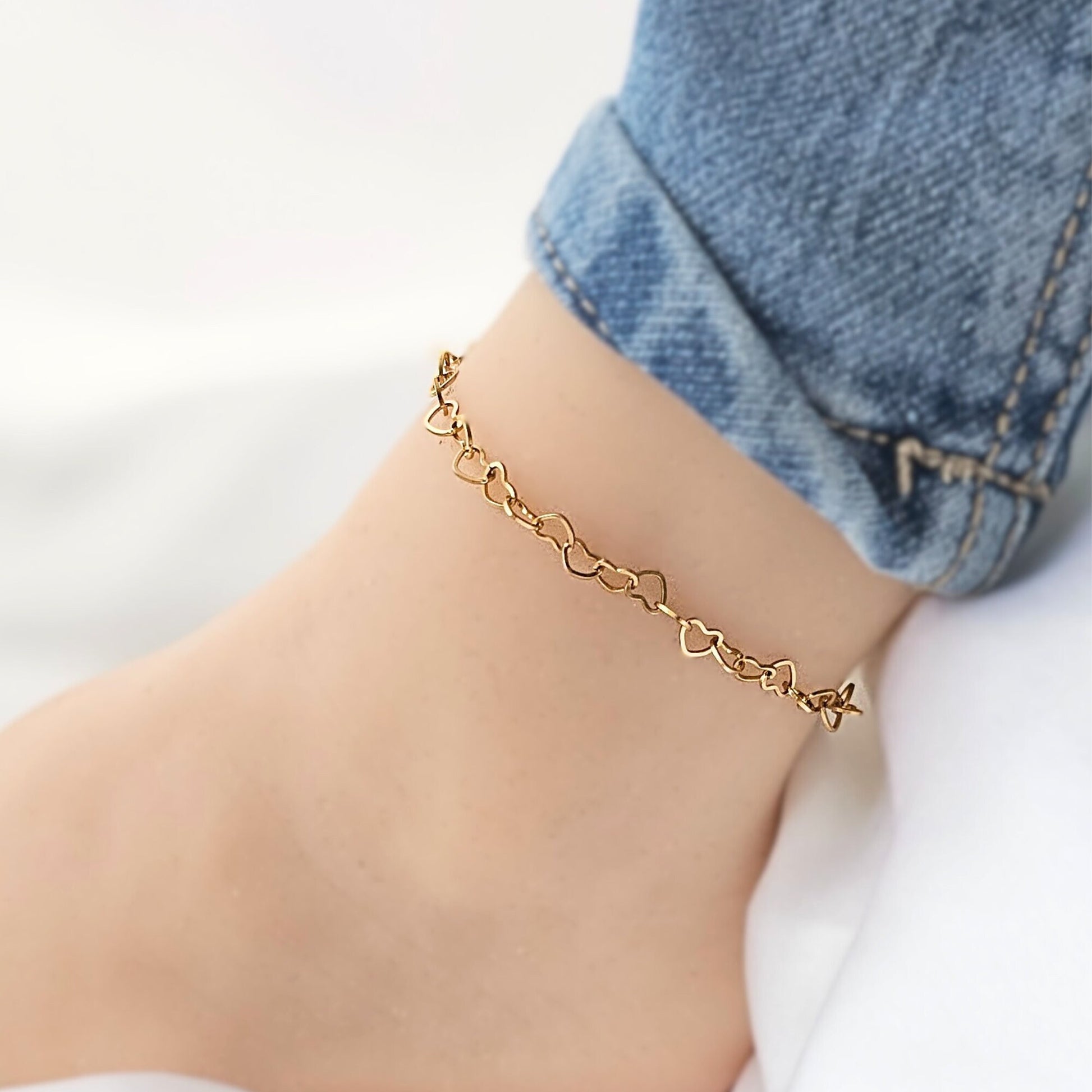Herz Fußkettchen mit gravur Anhänger in Gold,Rosé oder Silber aus Edelstahl, Fußkette mit buchstaben Plättchen, personalisiertes Geschenk