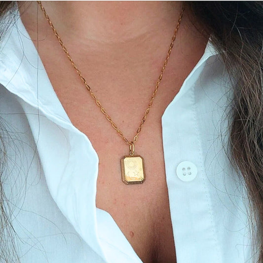 Personalisierte Kette Gold, Silber, Rosé aus Edelstahl, Namenskette, Buchstabenkette, Gravurgeschenk, personalisiertes Geschenk für Frauen