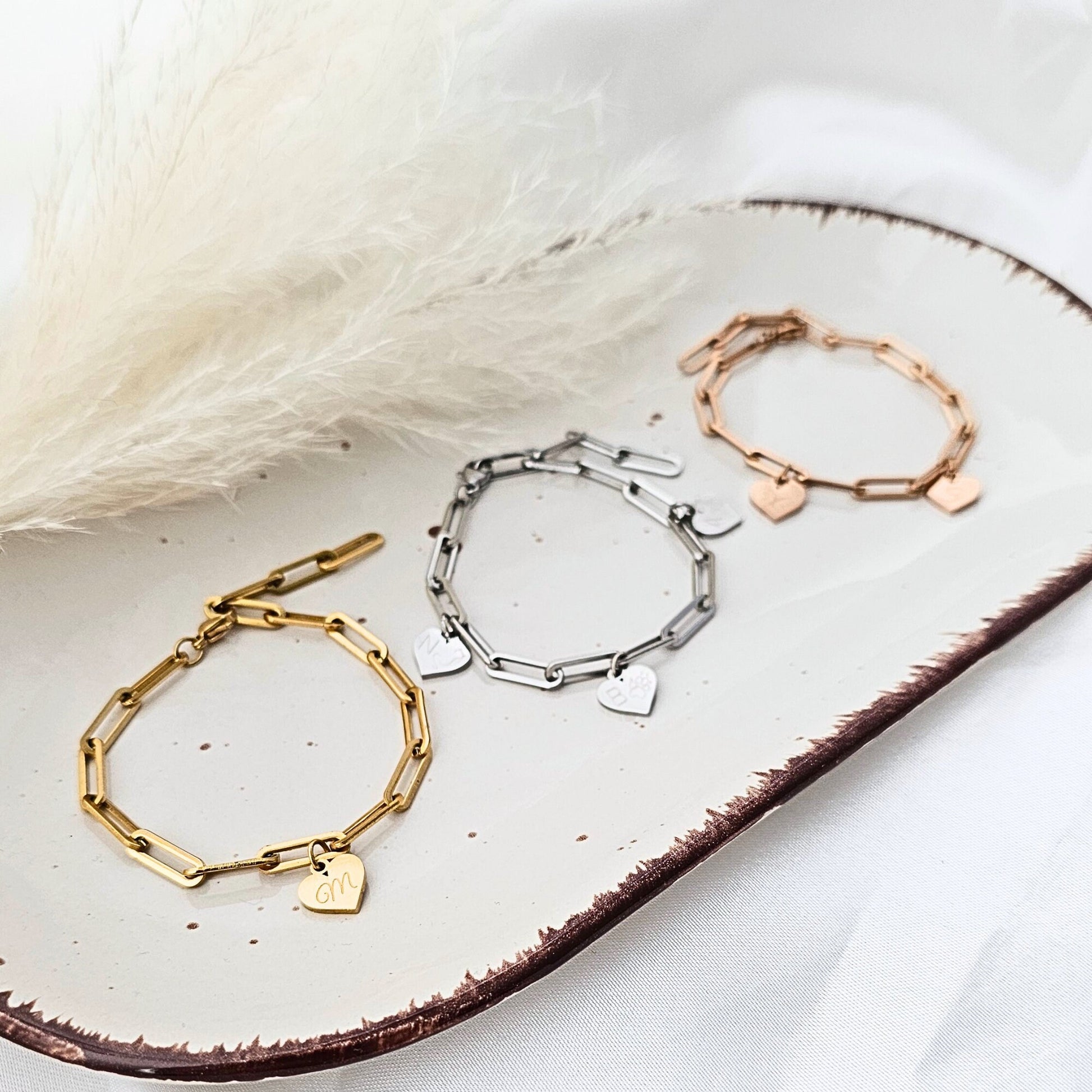 Herz Armband personalisiert in Gold, Silber, Rosé | gobes Armband mit Gravur Anhängern | personalisierte Geschenke | chunky Armband