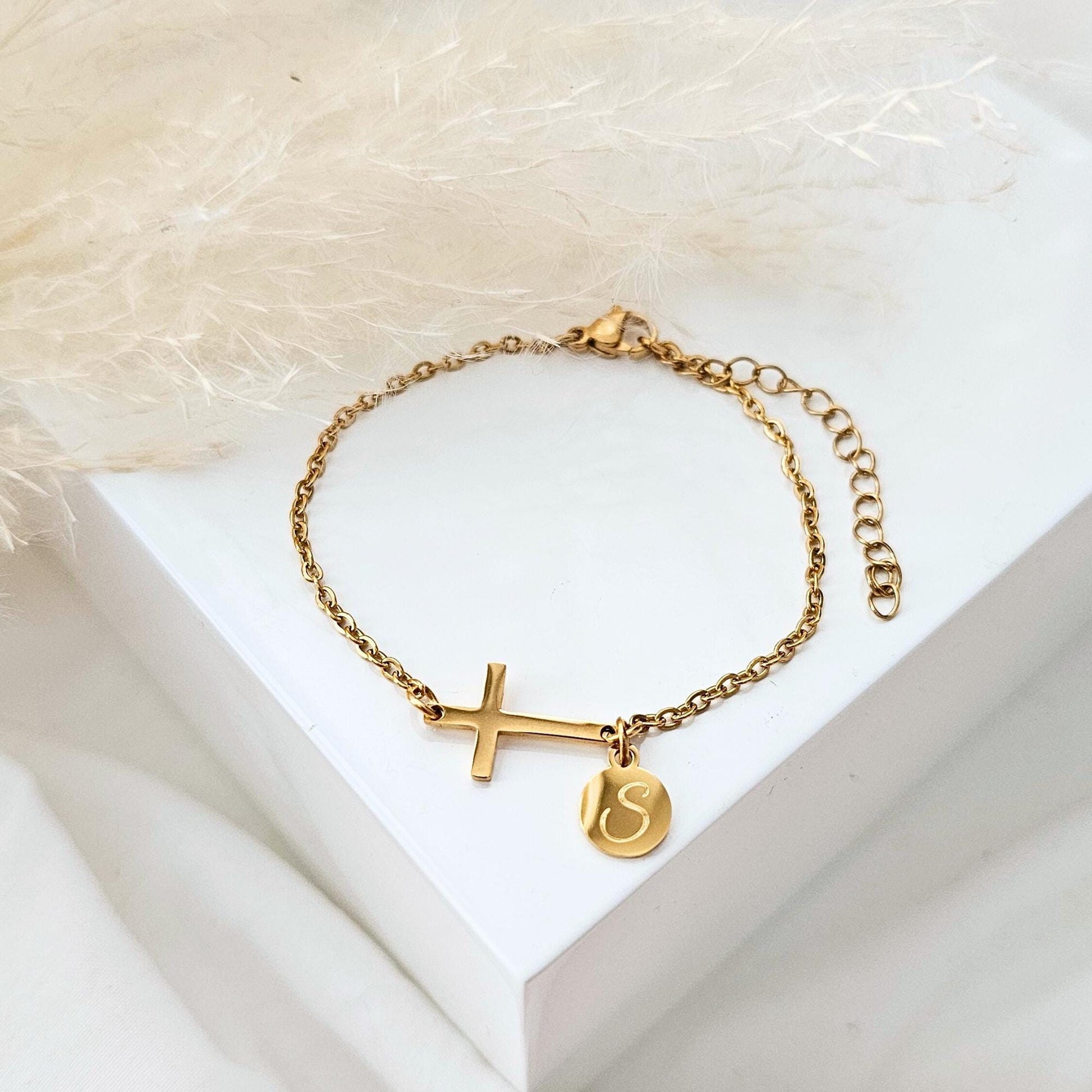 Personalisiertes Tauf Armband in Gold,Silber,Rosé|Armband mit Kreuz und Gravur Plättchen|Geschenk zur Kommunion|Geschenk Konfirmation