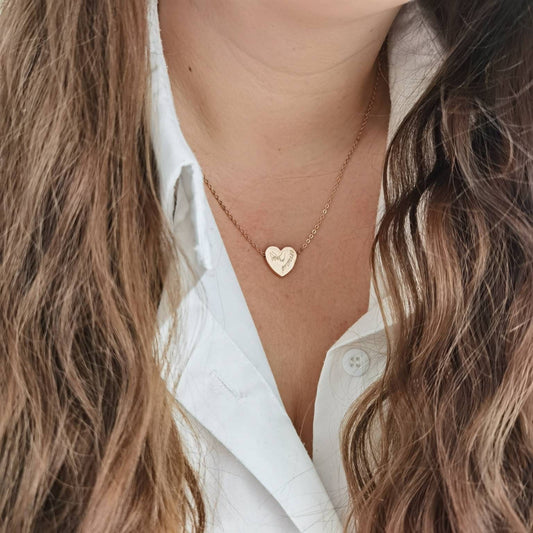 Personalisierte Herz Kette, Gravur Herz Anhänger in Gold, Silber und Rosé aus Edelstahl, Personalisiertes Geschenk Frau Weihnachten
