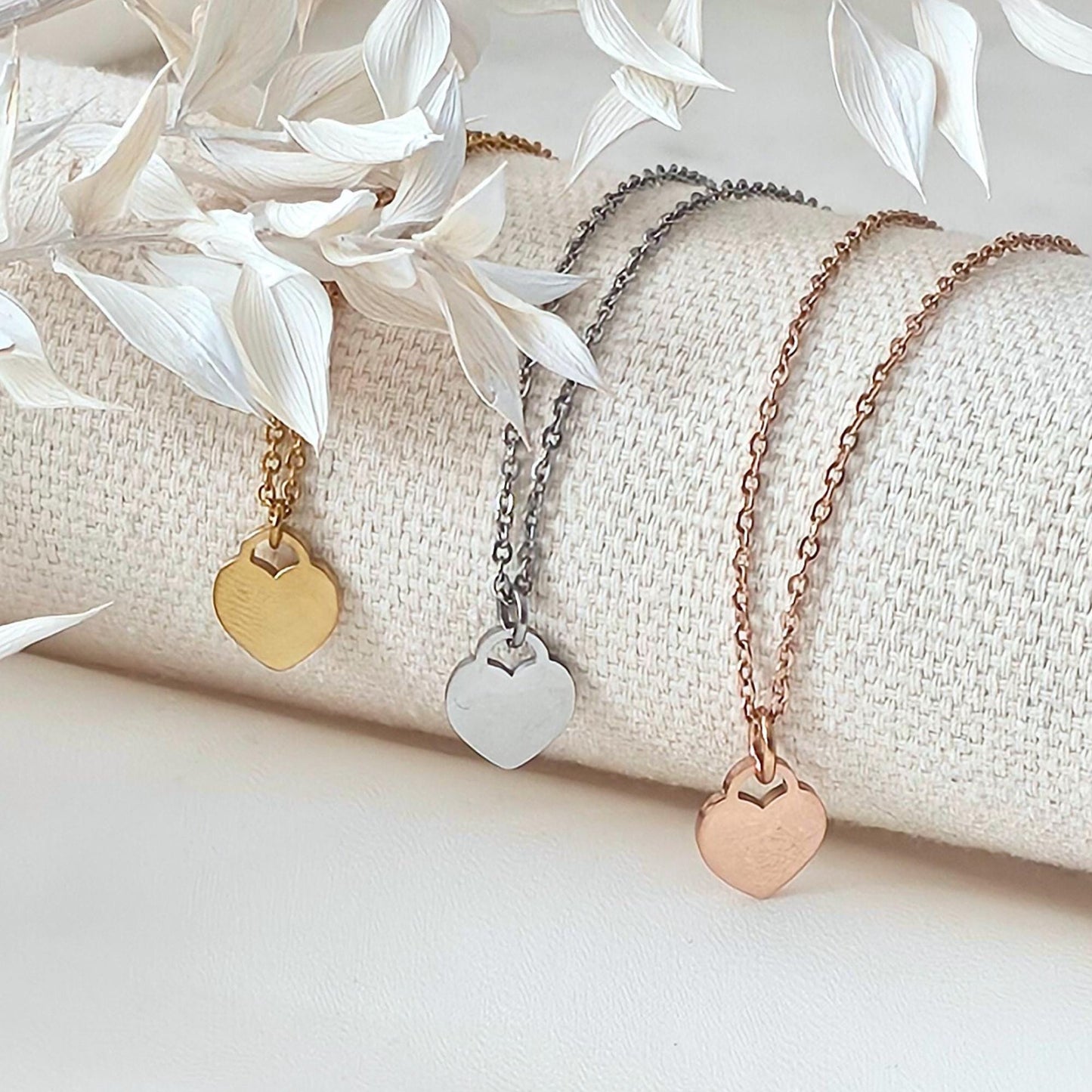 Kette aus Edelstahl mit Gravur Herzen