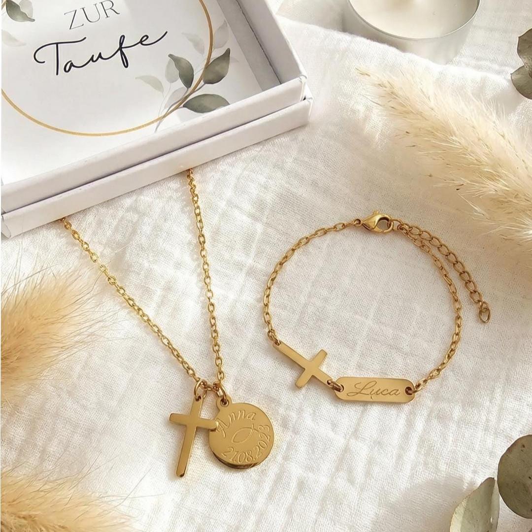 Armband mit Kreuz, Gravurplättchen und Geschenkkarte