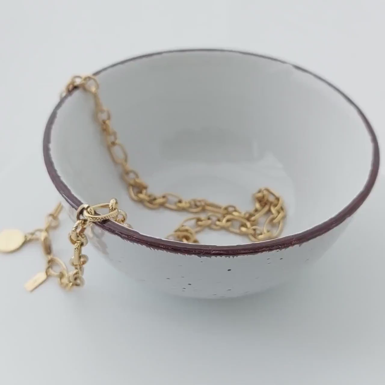 Personalisierte Plättchenkette in Gold oder Silber, individueller Gravur Anhänger, personalisiertes Geschenk für Frauen, beste Freundin