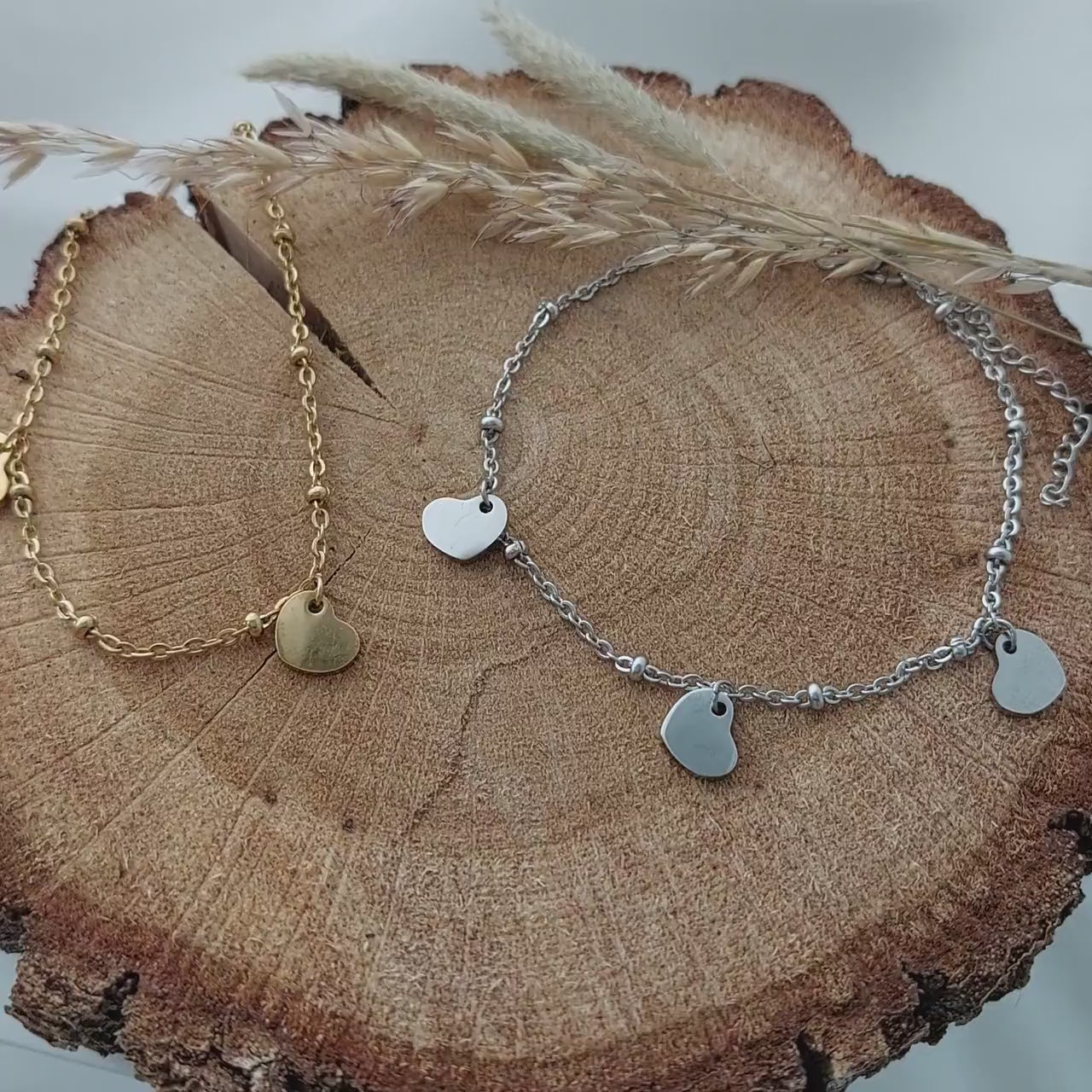 Personalisiertes Armband in Gold,Rosé oder Silber mit Herz Anhänger, Kugel Armband mit Herz Anhänger und Buchstaben Gravur. Geschenk